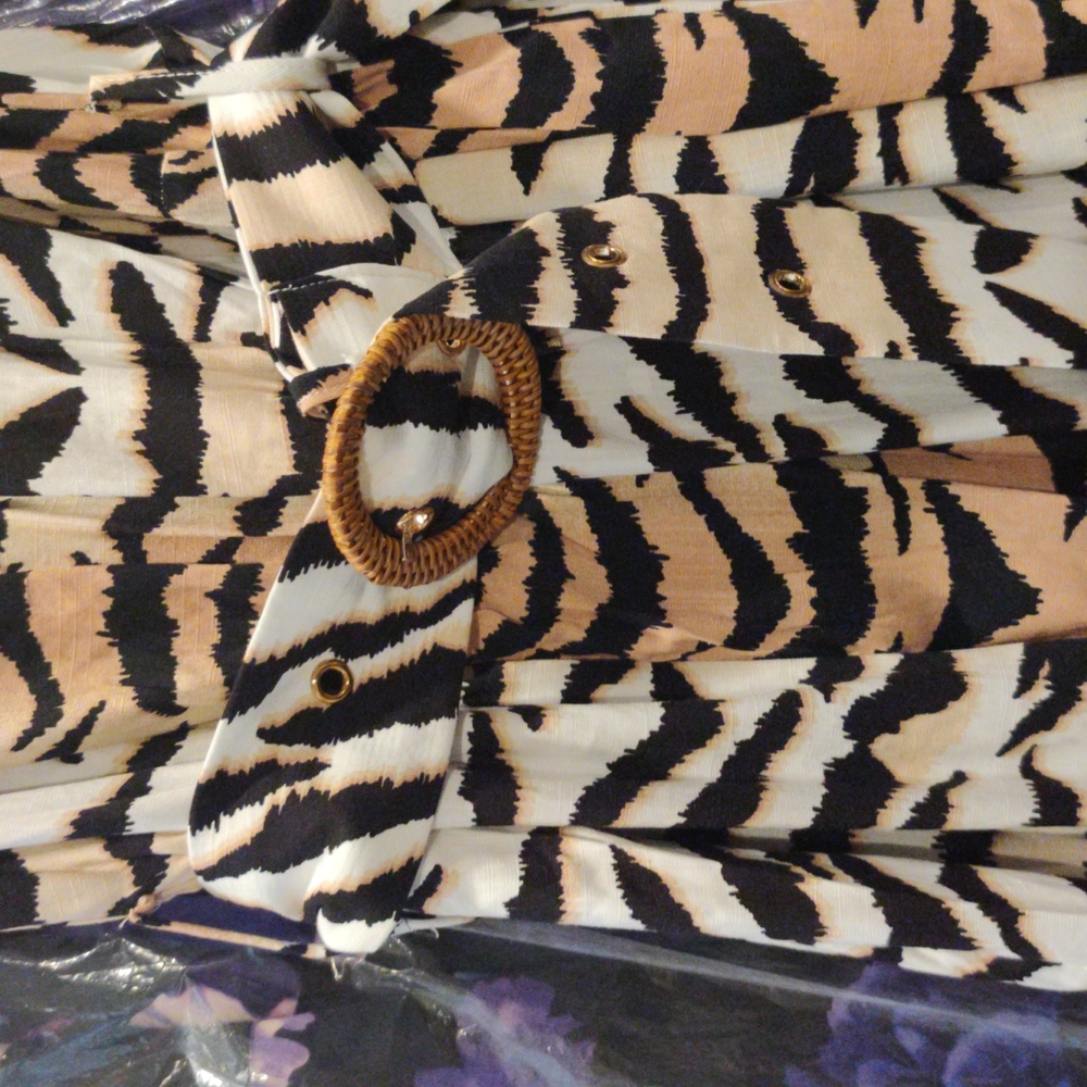 City Chic Maxi Tigress 18 M - Picture 5 of 8